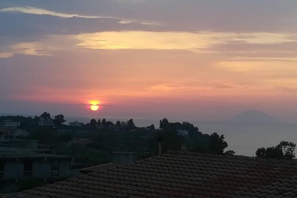 Appartamento Orizzonte Stromboli Tropea Exterior foto